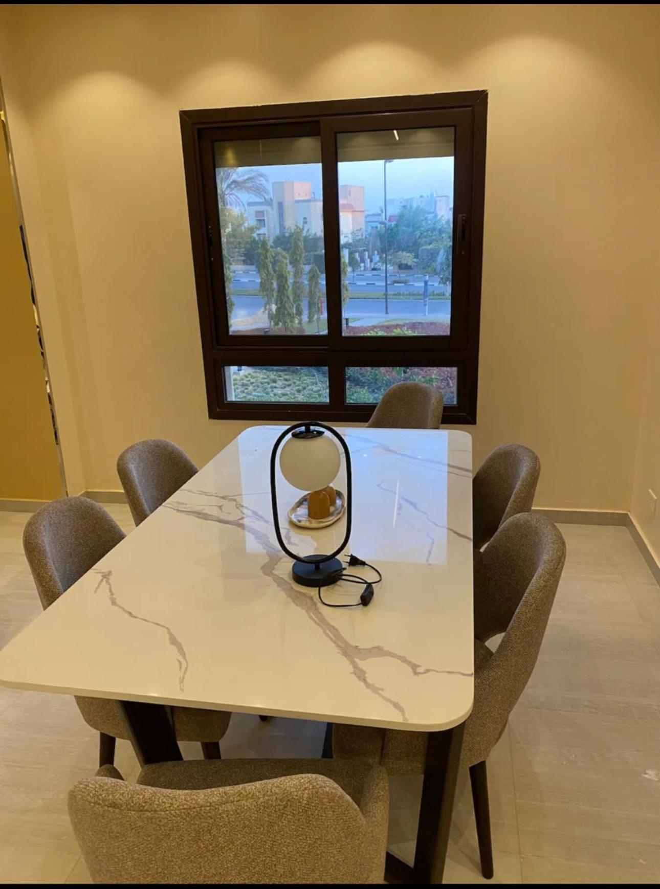 Apartment شقه فندقيه بيفرلي هيلز كومبوند One16