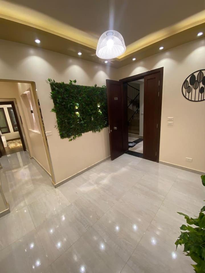 شقه فندقيه بيفرلي هيلز كومبوند One16 Sheikh Zayed City