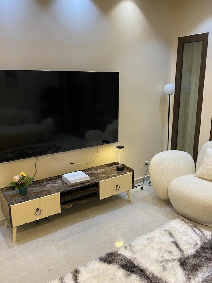شقه فندقيه بيفرلي هيلز كومبوند One16 Apartment